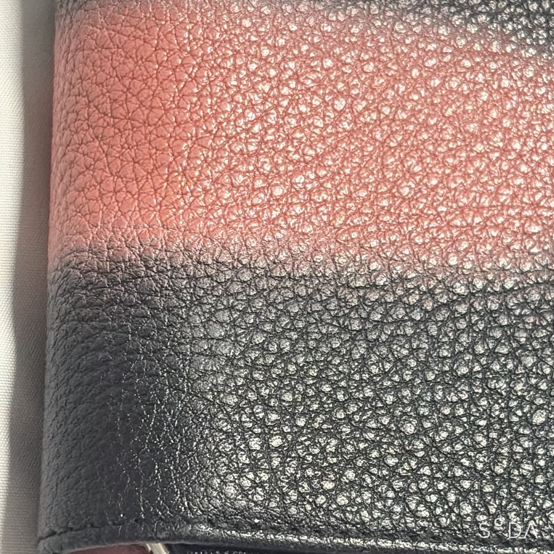 발렌시아가 스프레이 이펙트 반지갑 상품이미지10