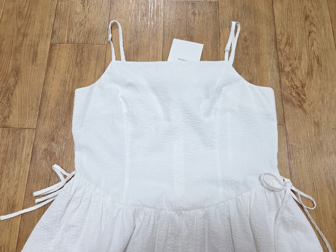 룩캐스트(LOOKCAST) 제인 시어서커 스트라이프 원피스 66 새상품 상품이미지5