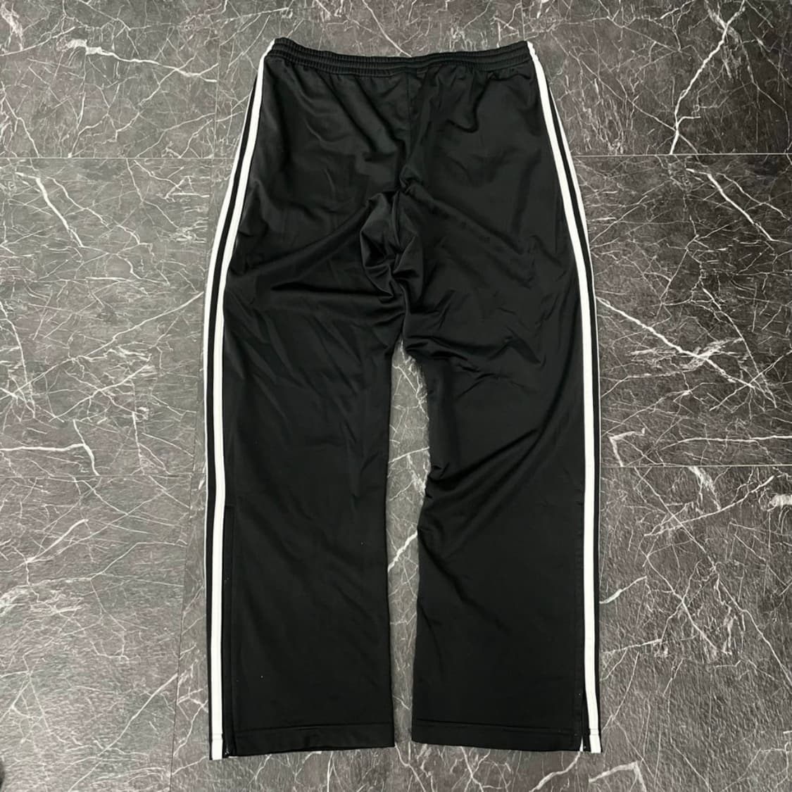 아디다스 블랙 삼선 파이어버드 오버와이드 트랙팬츠 상품이미지5