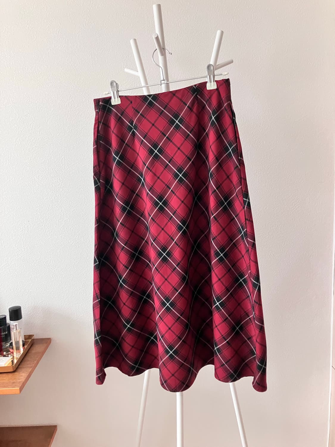 유니클로 일본판 레드체크무늬 플레어 스커트 A라인스커트 상품이미지3