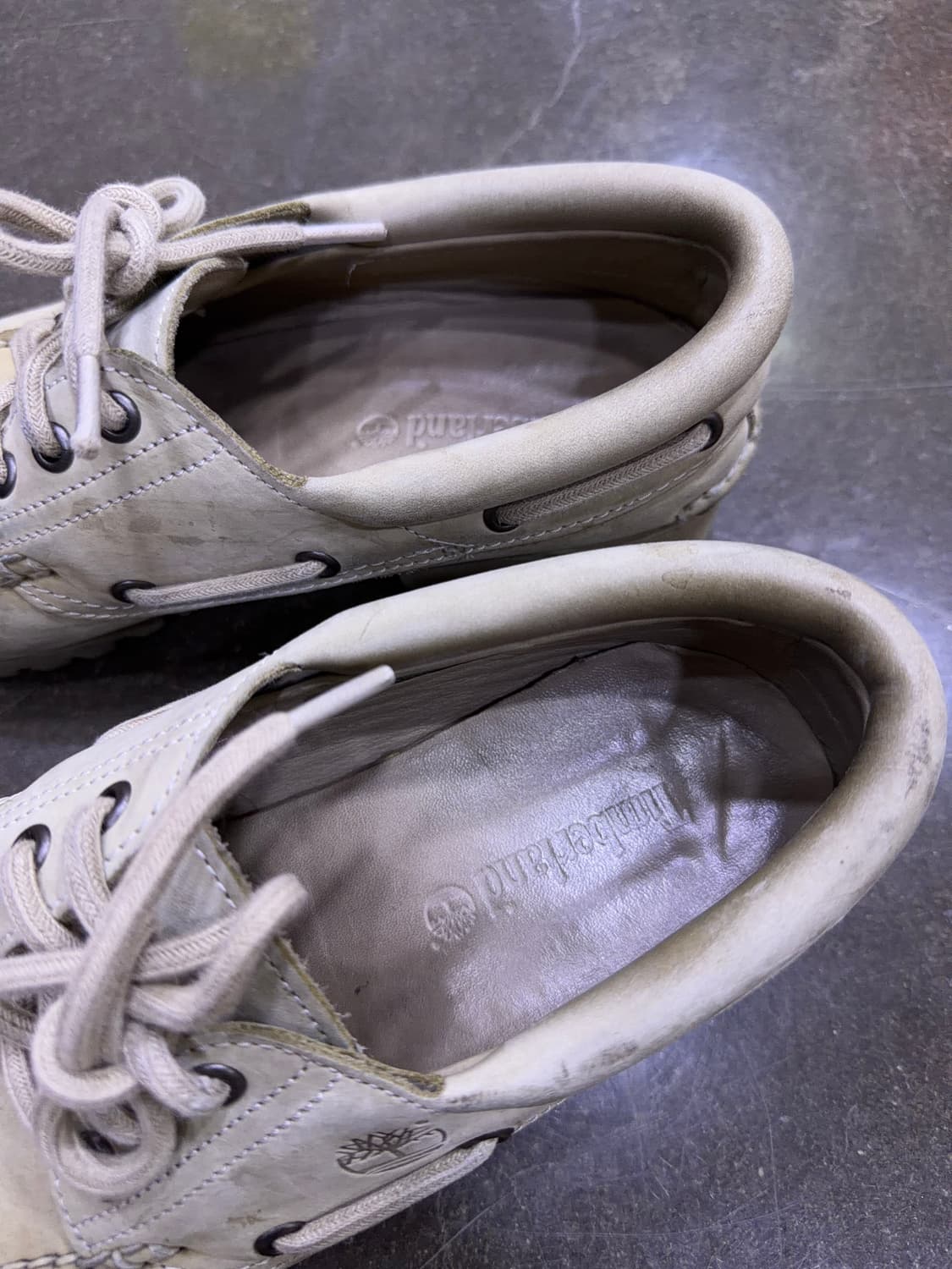 팀버랜드 어센틱 3아이 클래식 보트슈즈 베이지 255 상품이미지5