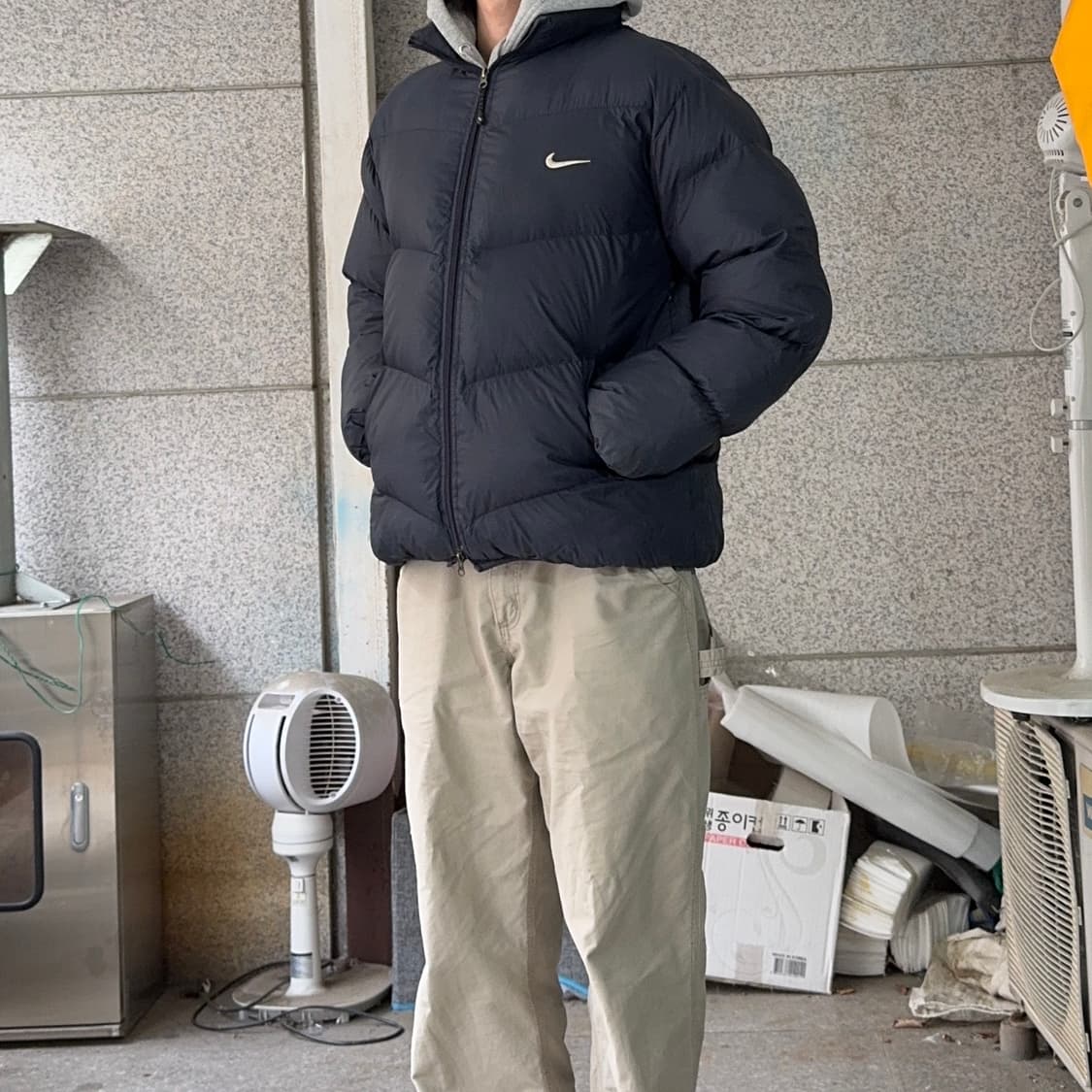 나이키 스우시 로고 체크 푸퍼 패딩 상품이미지1