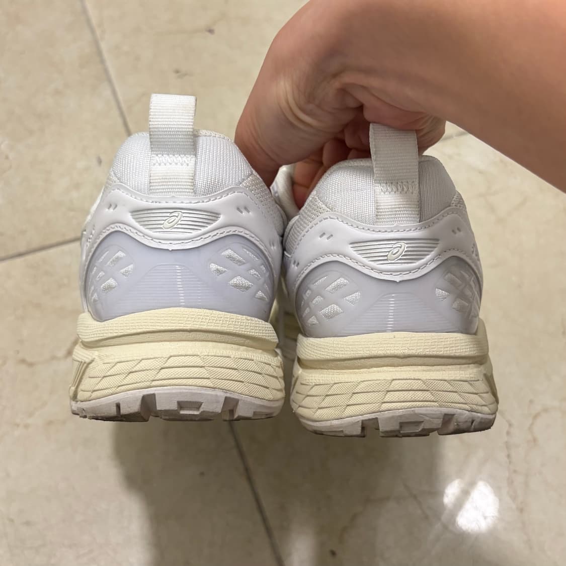 아식스 누노비키 화이트 크림 245 상품이미지4