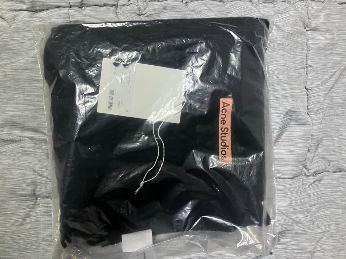 아크네 캐나다 내로우 울 머플러 블랙 OS 상품이미지2