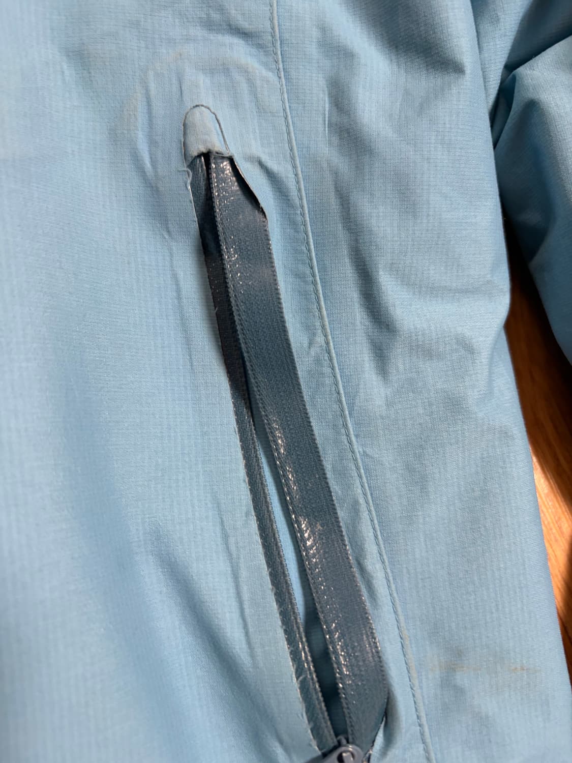 몽벨 일본판 스카이블루 바람막이 상품이미지4