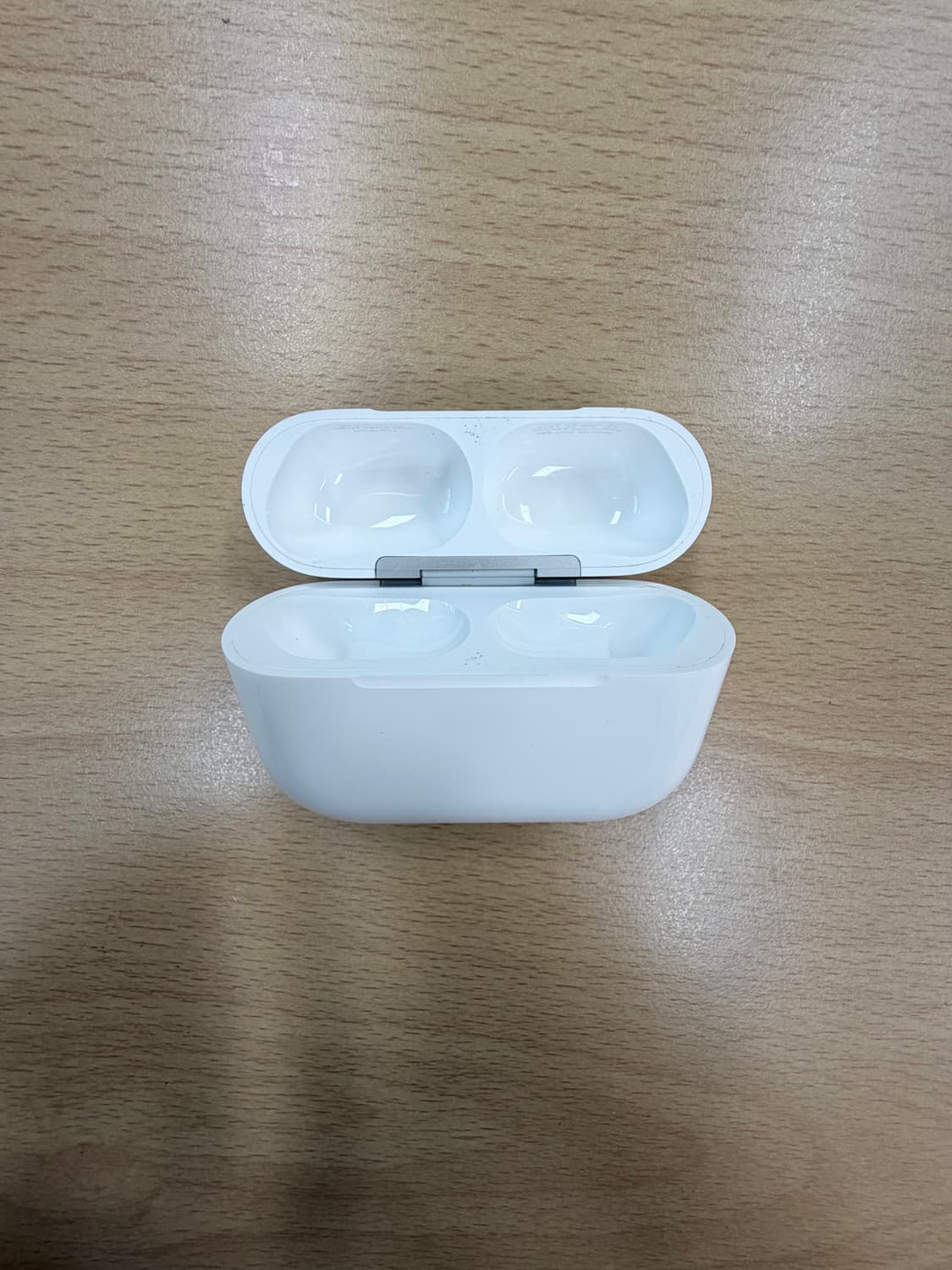 에어팟 프로 3세대 본체 상품이미지2