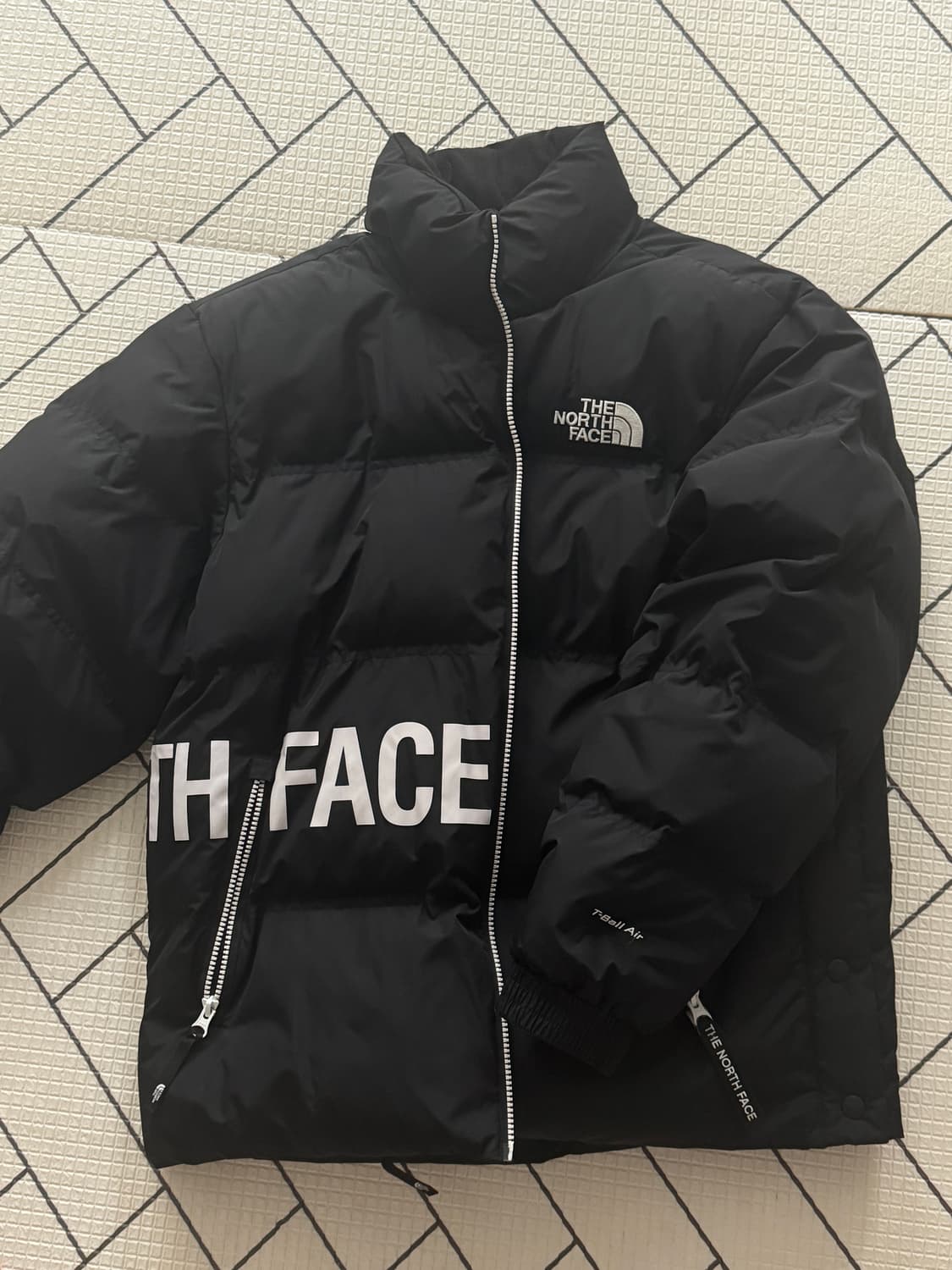 노스페이스 화이트라벨 알칸티볼 패딩 블랙 L(100) 상품이미지1