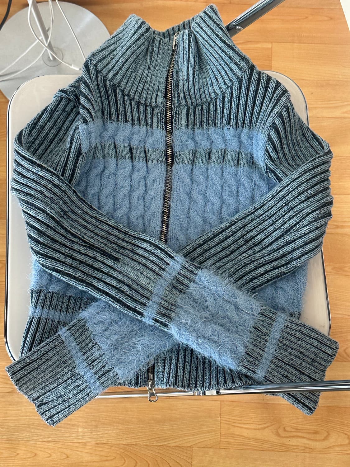 Lartigent 라티젠 니트 집업 상품이미지3