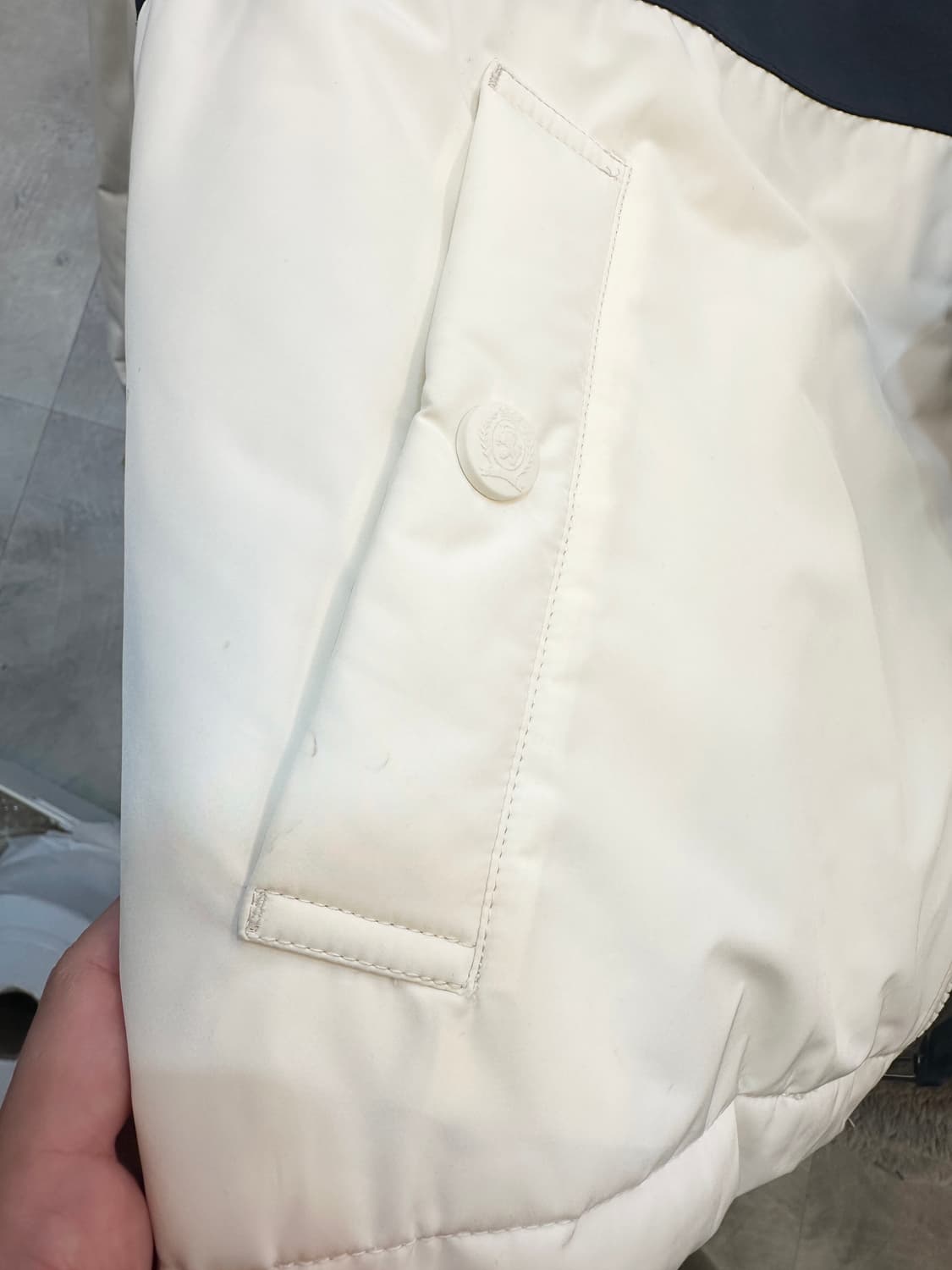 S) 타미 힐피거 올드스쿨 얇은 패딩 점퍼 상품이미지8