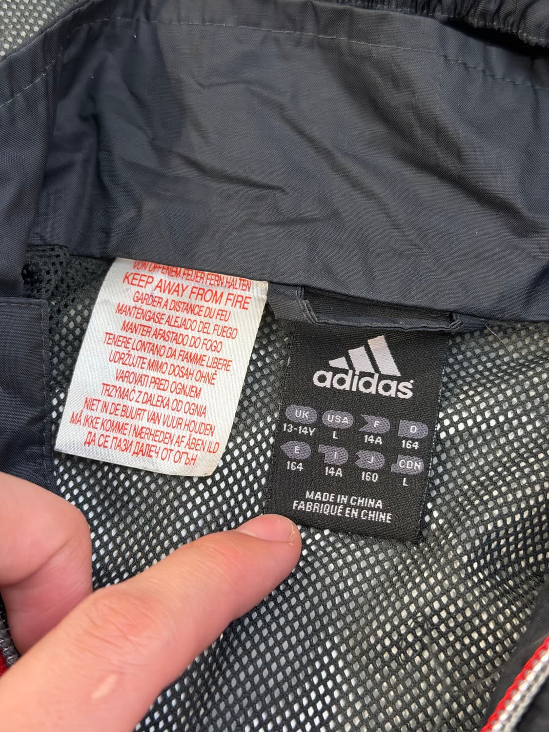 아디다스 11-12 리버풀 후드 탈착 바람막이 차콜 그레이 상품이미지5