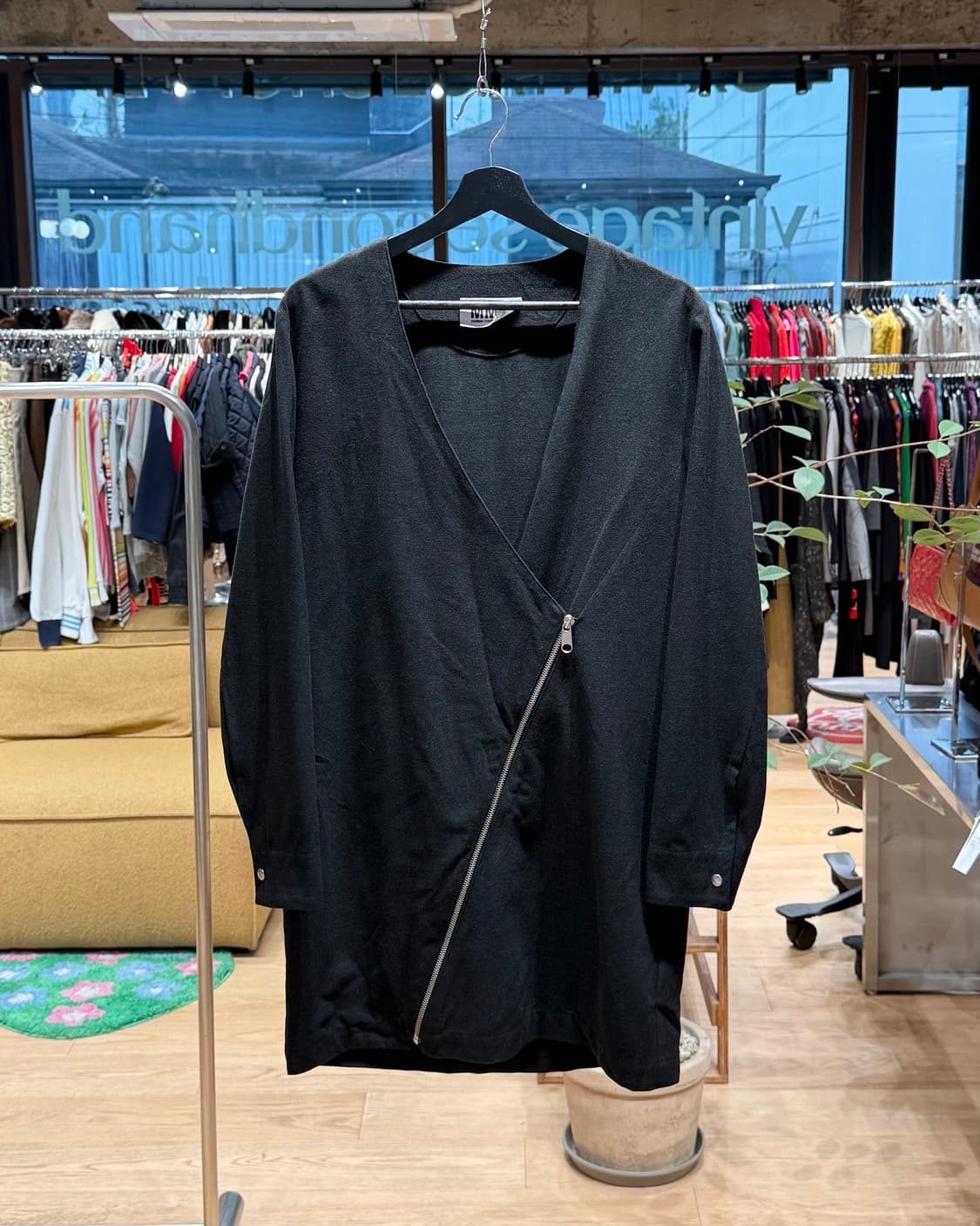 mm6 블랙 사선 집업 자켓  상품이미지1