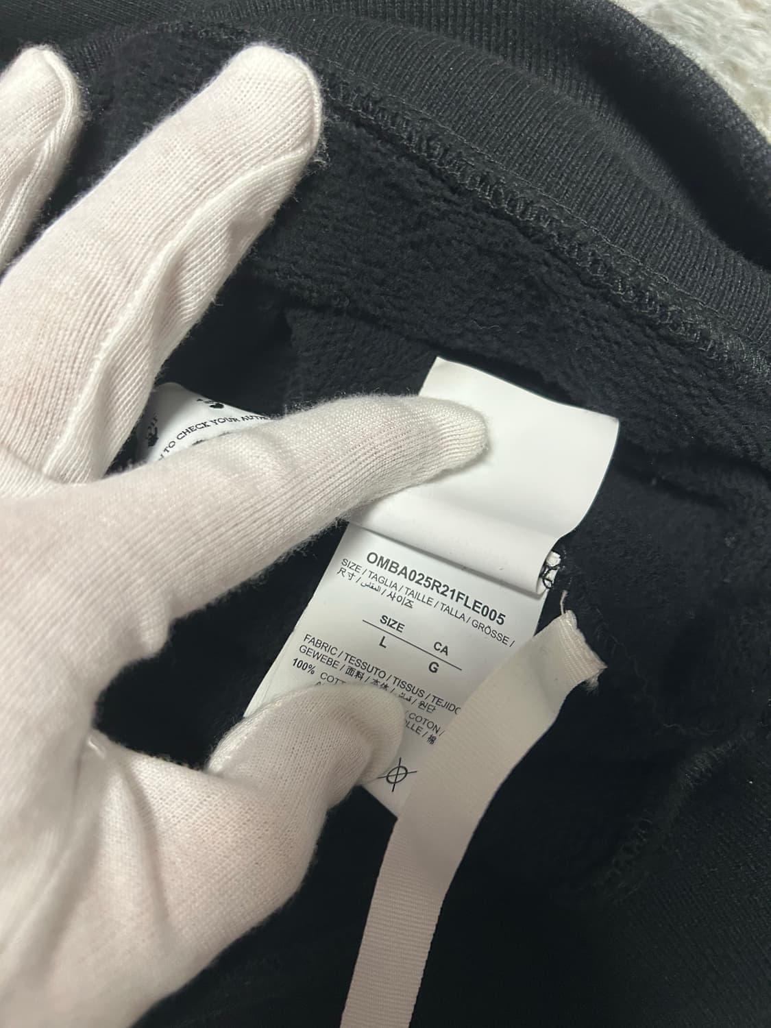 [L size] 오프화이트 카라바조 맨투맨 상품이미지4