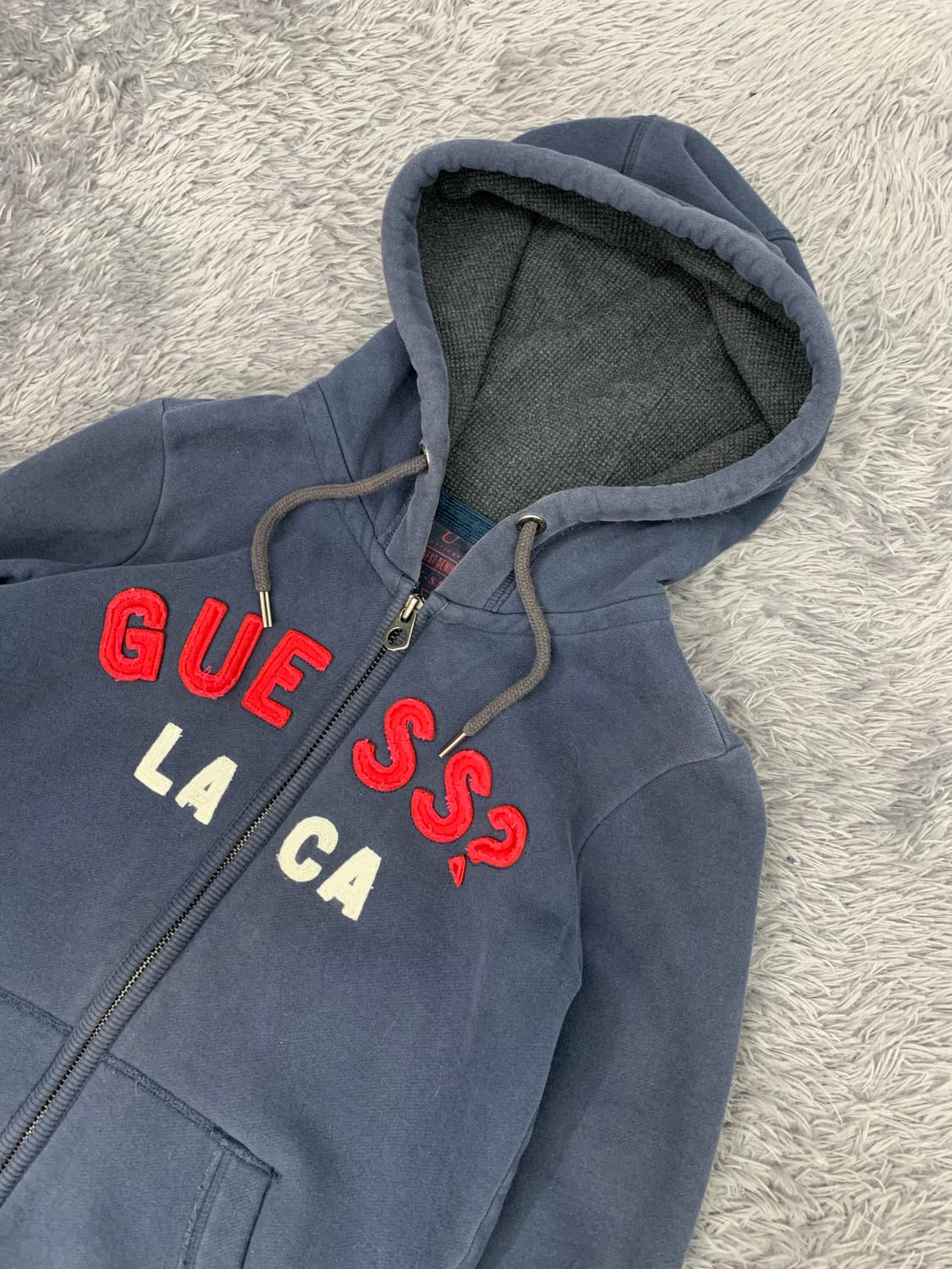 Y2k 게스 스펠 후드 집업 상품이미지1