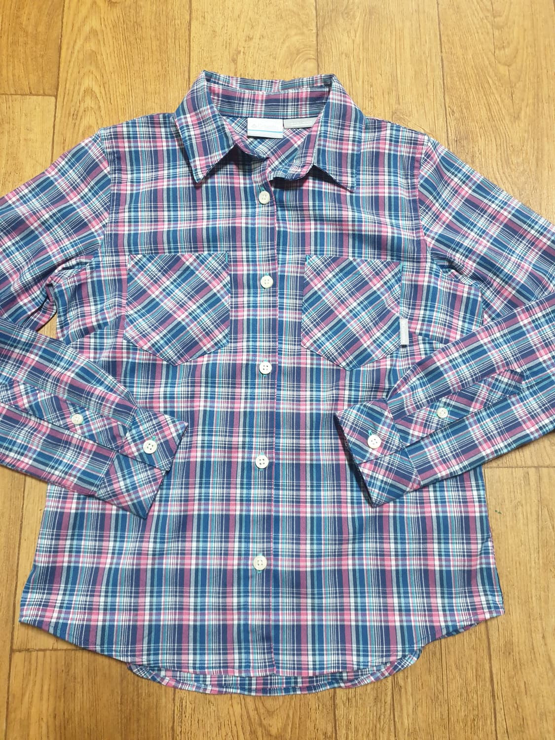 1165 컬럼비아 긴팔 남방셔츠 90 사이즈입니다 상품이미지2