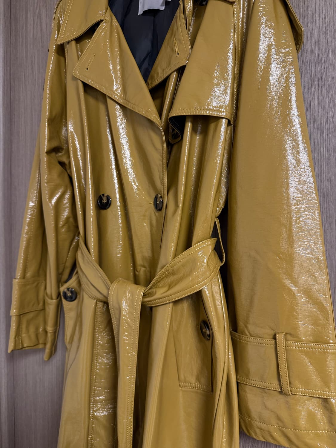 ASOS /영국브랜드/패턴트 에나멜 트렌치코트 상품이미지8