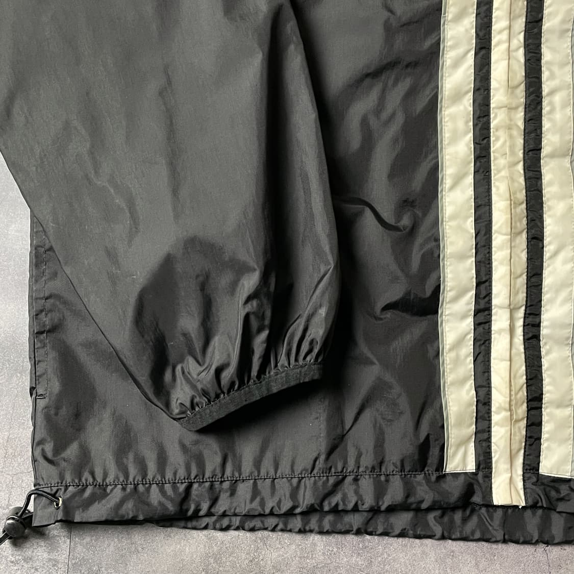 ADIDAS 90s 아디다스 빈티지 블랙 레글런 윈드브레이커 상품이미지4