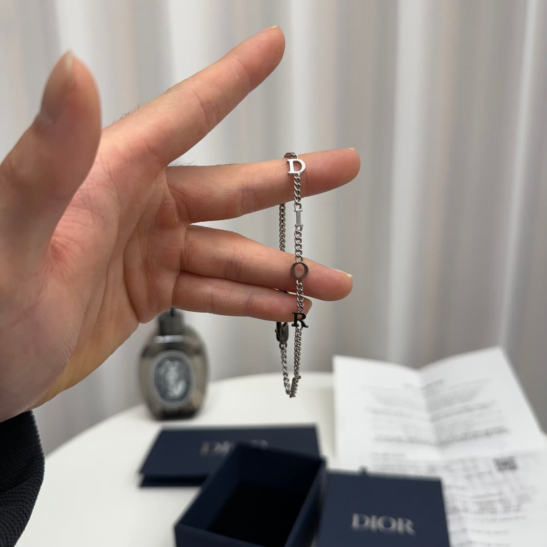 [1회 착용] 25년 디올 콘트라스트 체인 팔찌 L 상품이미지4