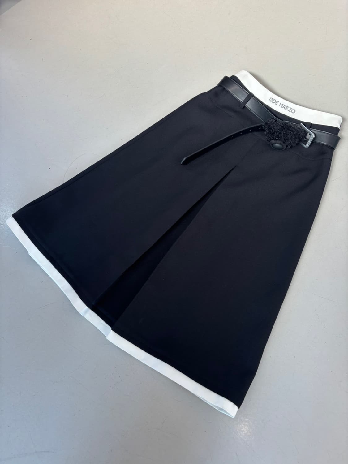 (New) 13de Marzo Belted Skirt 상품이미지3