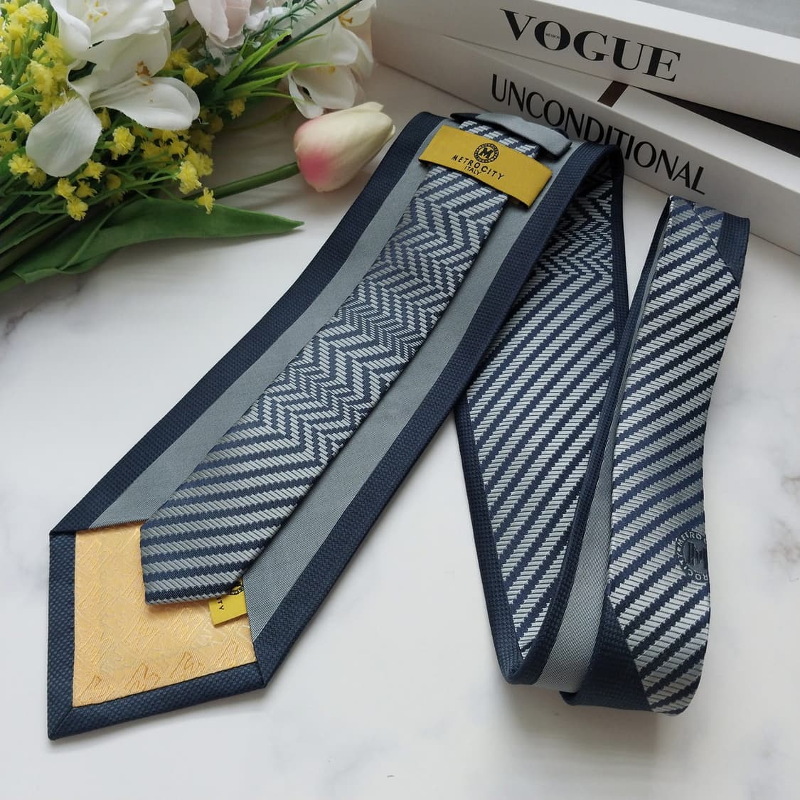 메트로시티 실크 스트라이프 넥타이 9.5cm A+등급 K931
 상품이미지7