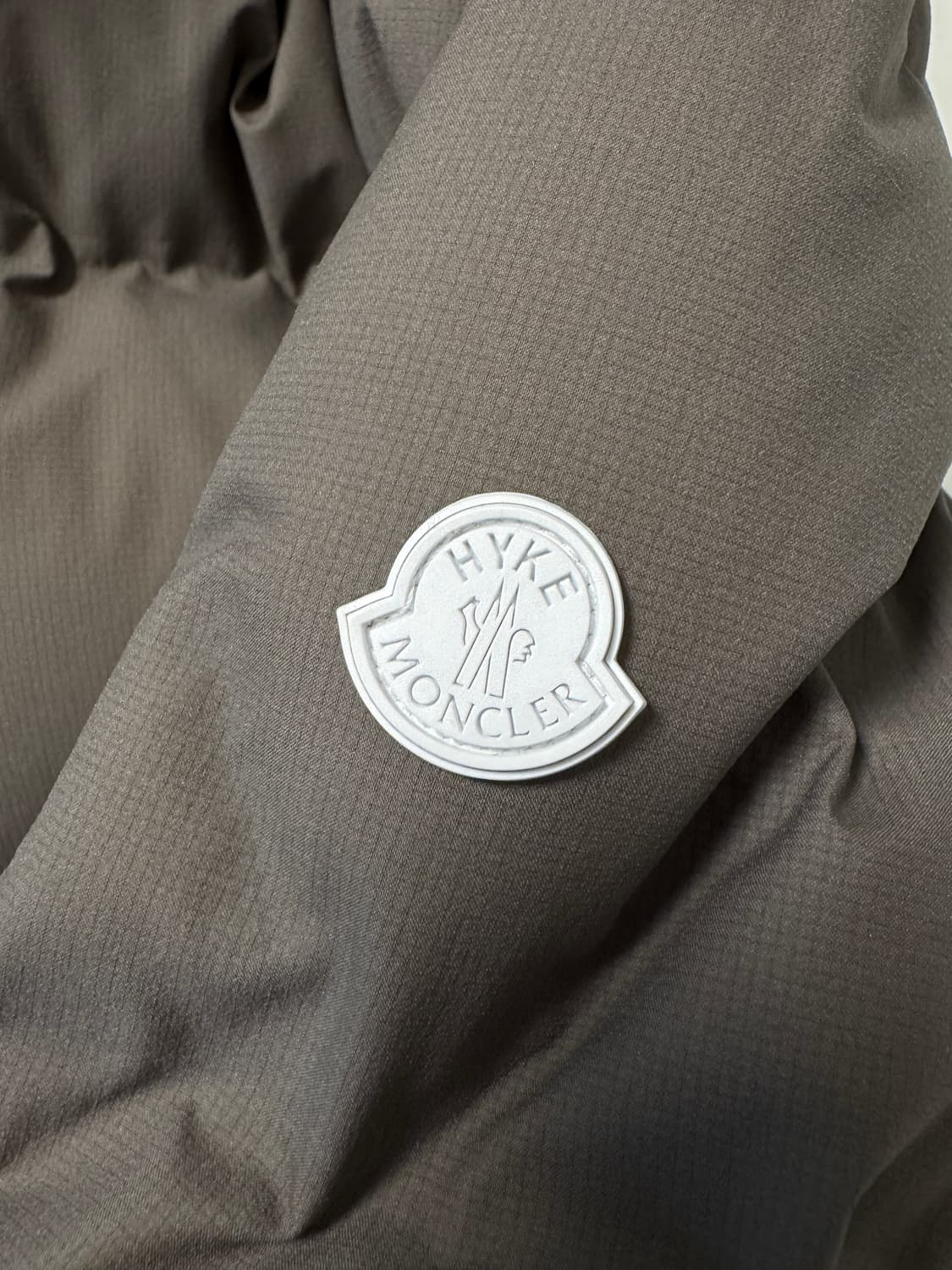 몽클레어 HYKE 패딩 상품이미지9