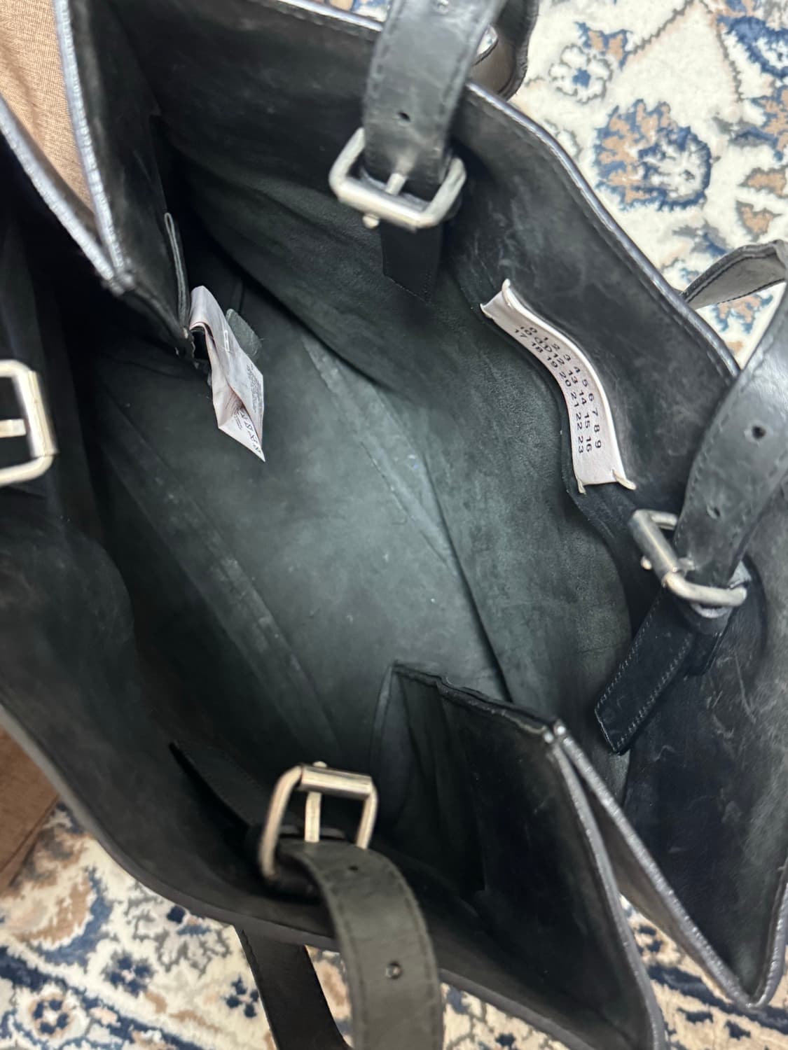 14AW 마틴 마르지엘라 블랙 레더 토트백 상품이미지6