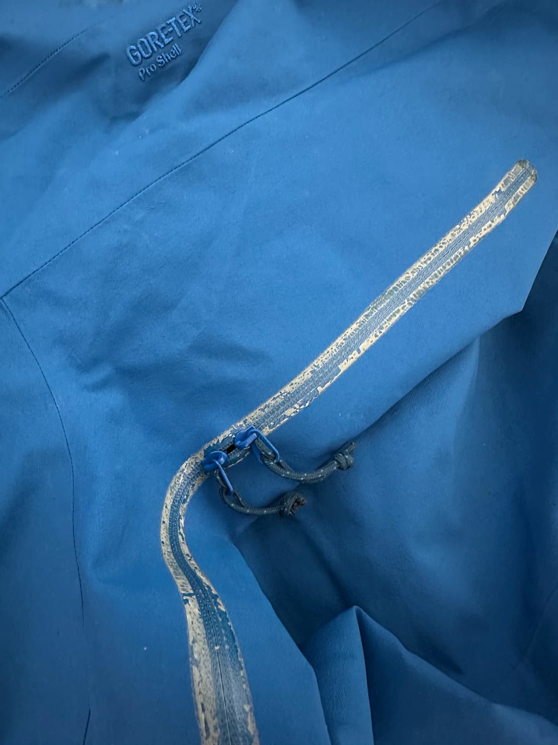 아크테릭스 알파 SV 고어텍스 자켓 상품이미지6