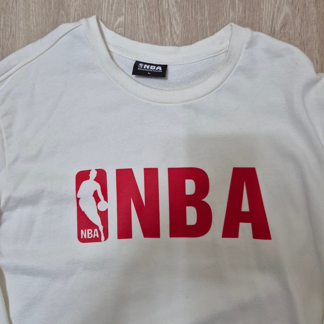 NBA 로고 화이트 맨투맨 상품이미지2