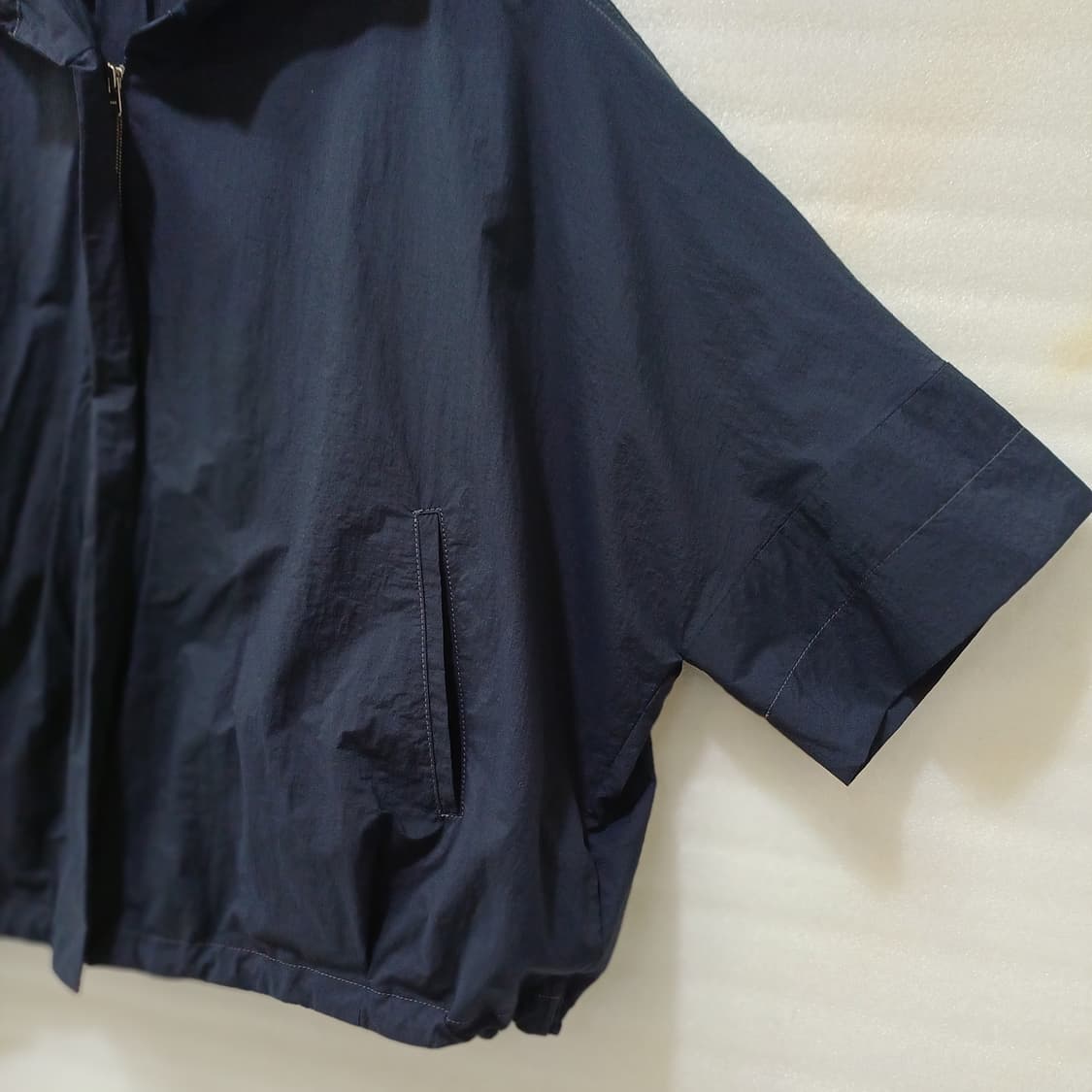 한섬 더캐시미어 오버루즈 후드 바람막이 자켓 여성 큐티 경량 사랑봉봉 상품이미지8