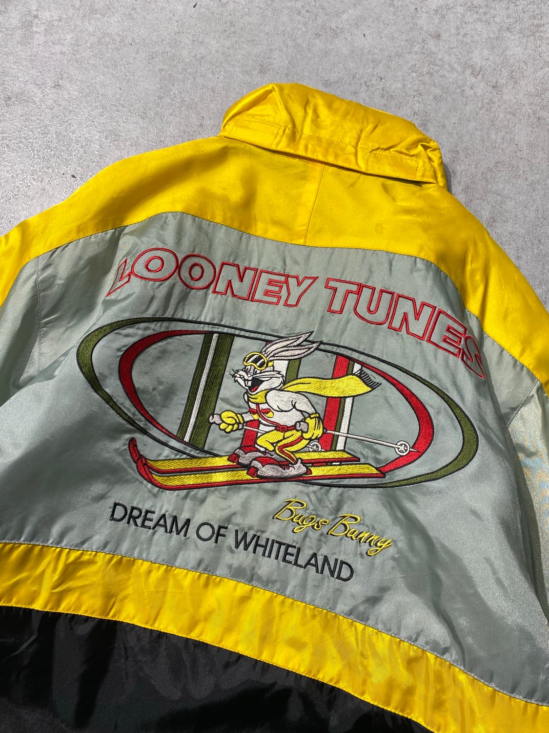 [105] Looney Tunes 루니툰즈 벅스버니 나일론 자켓 상품이미지5