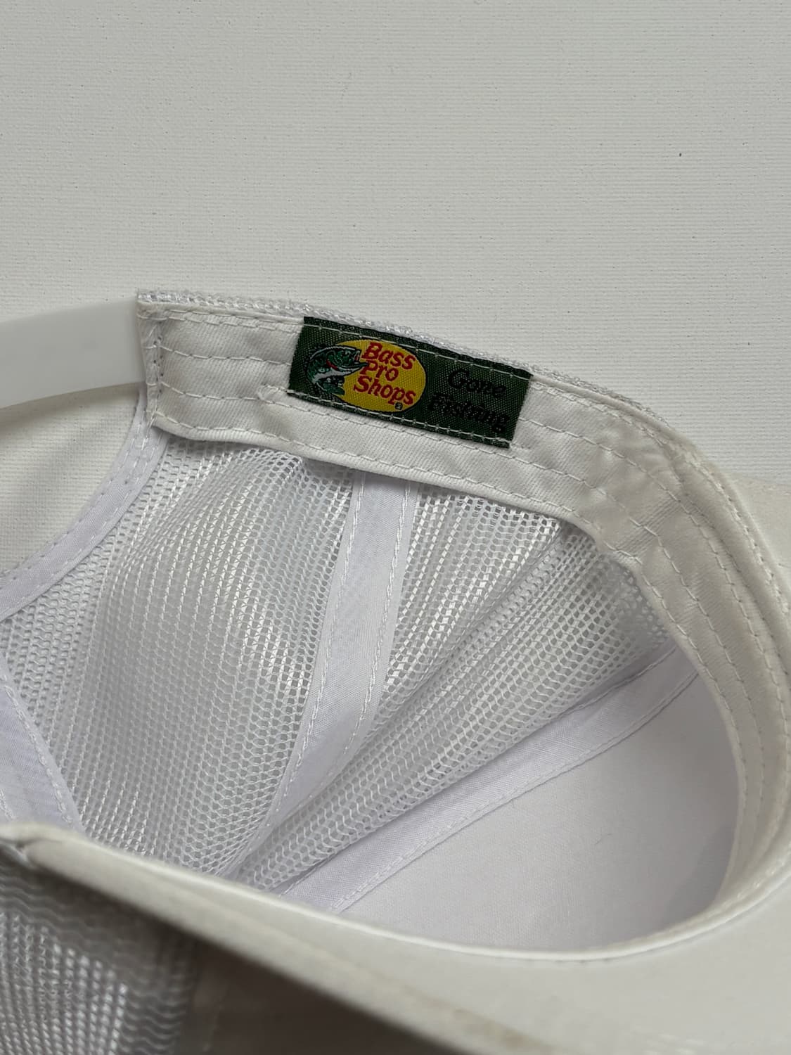 VINTAGE BASS PRO 트러커캡 화이트 상품이미지3