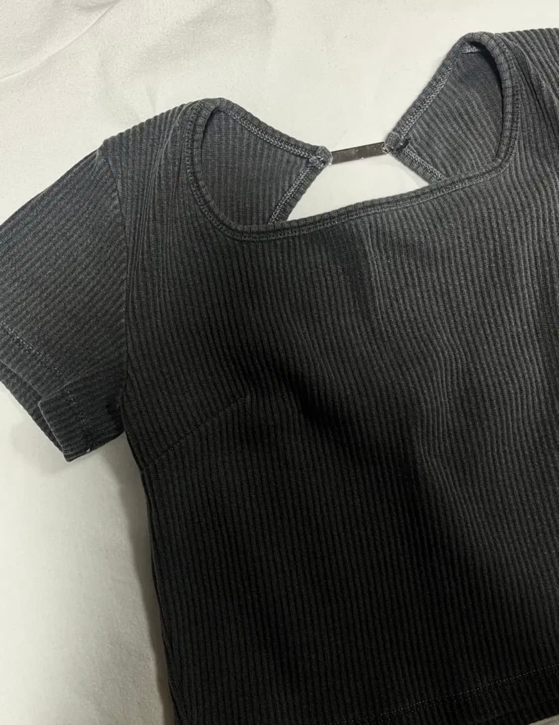 키시닝 크롭티 상품이미지3