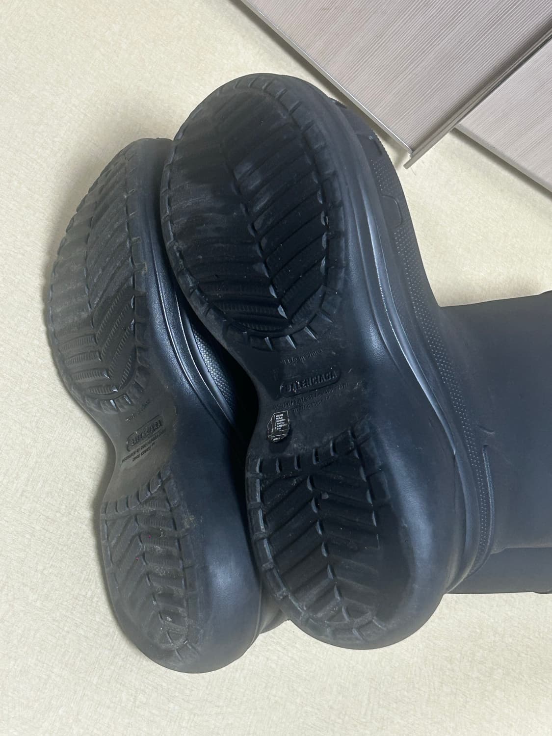 발렌시아가 크록스부츠 43 상품이미지6