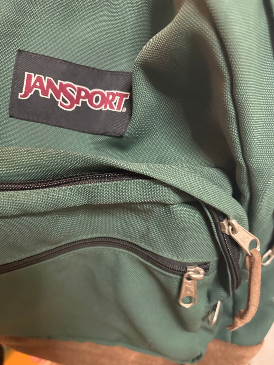 도깨비 김고은 잔스포츠 백팩 녹색 그린 상품이미지4