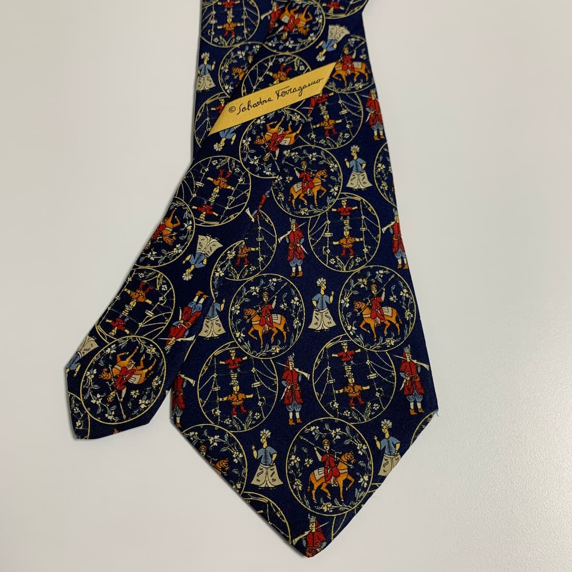 살바토레 페레가모(Ferragamo) 빈티지 정장넥타이 명품 A등급 상품이미지4