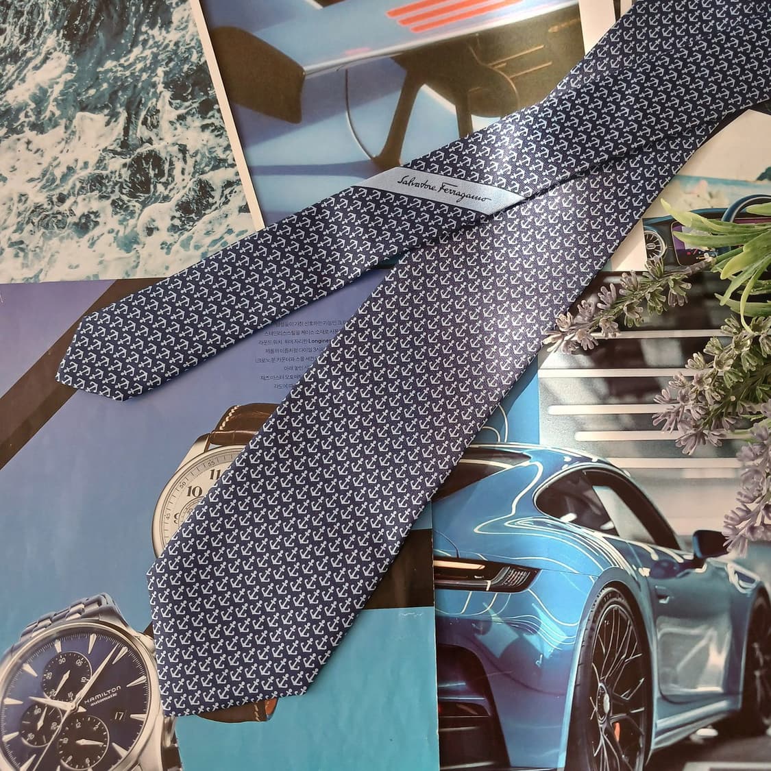 페라가모 실크 네이비 앵커 패턴 넥타이 8.2cm A+등급 A18928
 상품이미지3