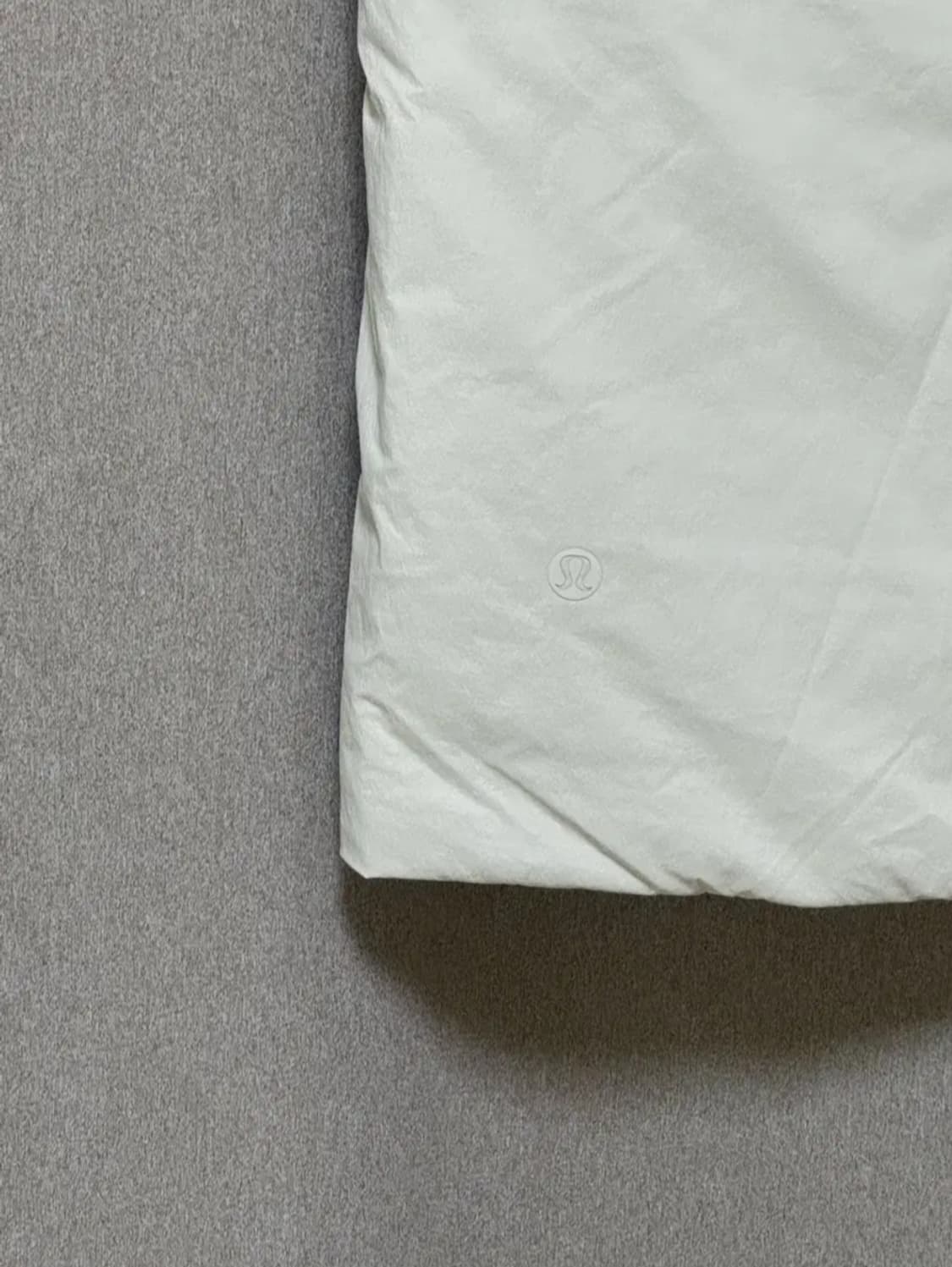 새상품.XL / 룰루레몬 남성용 경량 베스트 상품이미지7