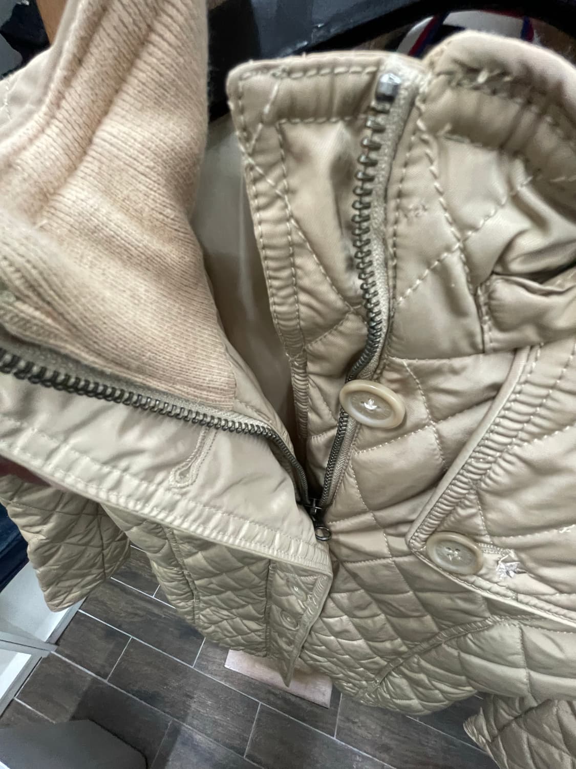 타미힐피거 경량패딩 s사이즈  상품이미지5