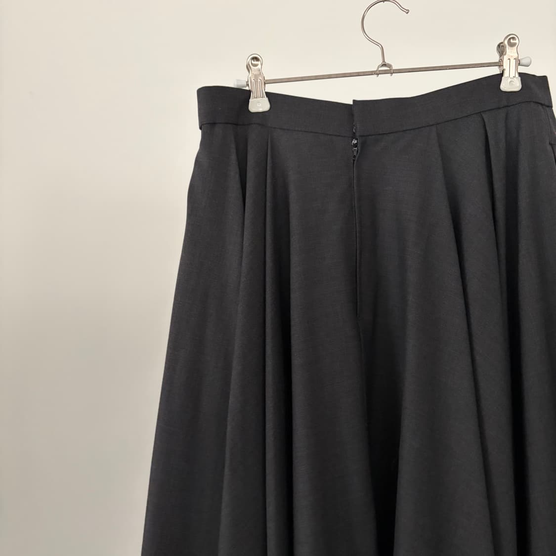 Basic Tuck Flare Skirt 상품이미지8