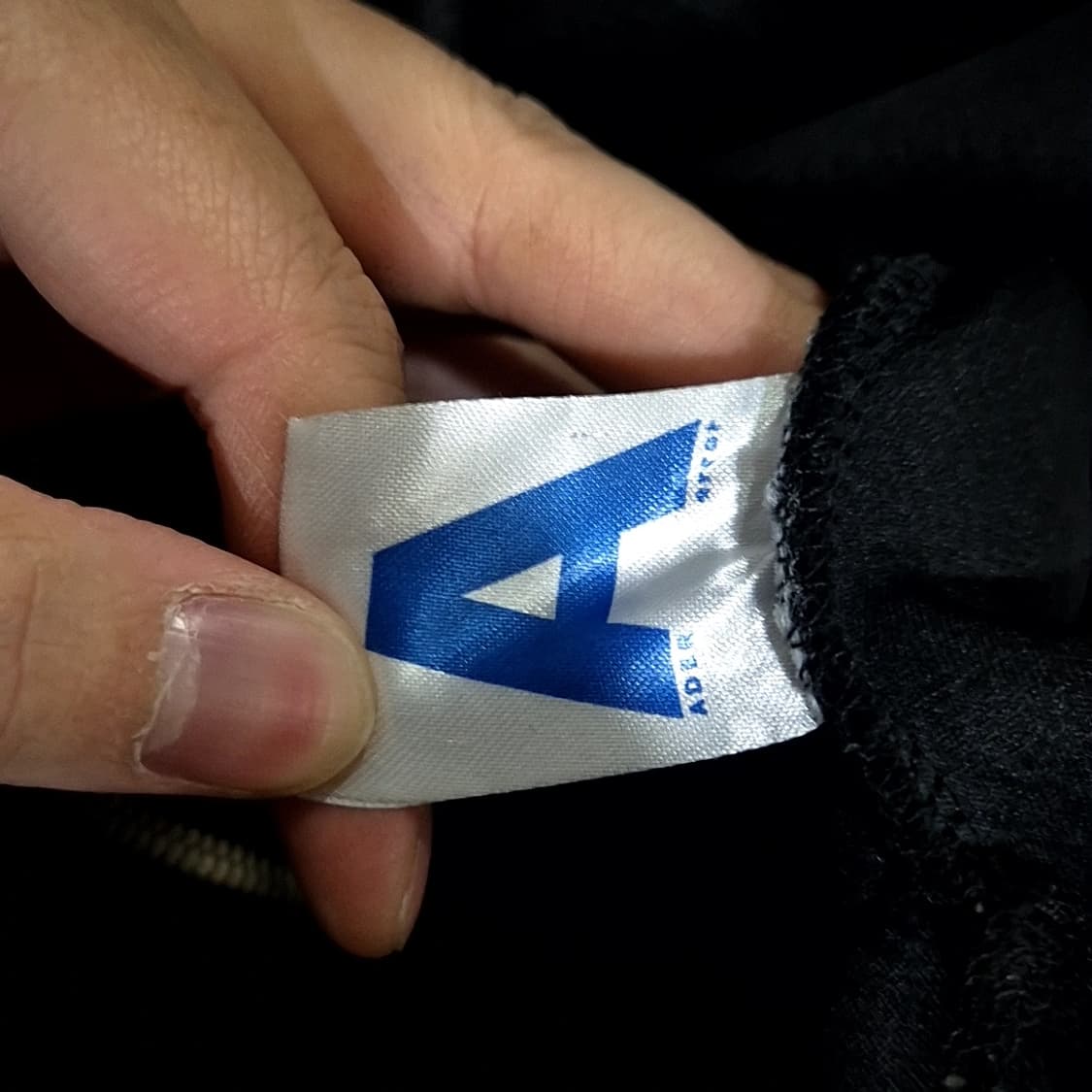 아더에러 크루넥 맨투맨 상품이미지5