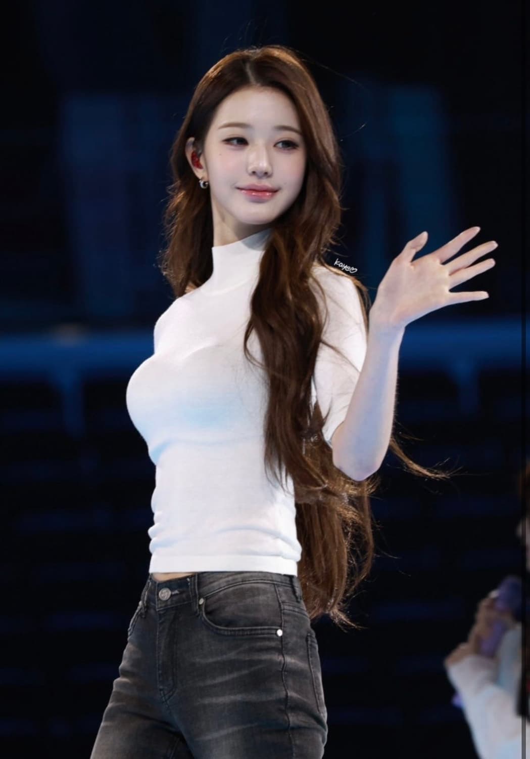 시너진 캣워싱 데님 팬츠 블랙 (장원영 착용) 상품이미지6