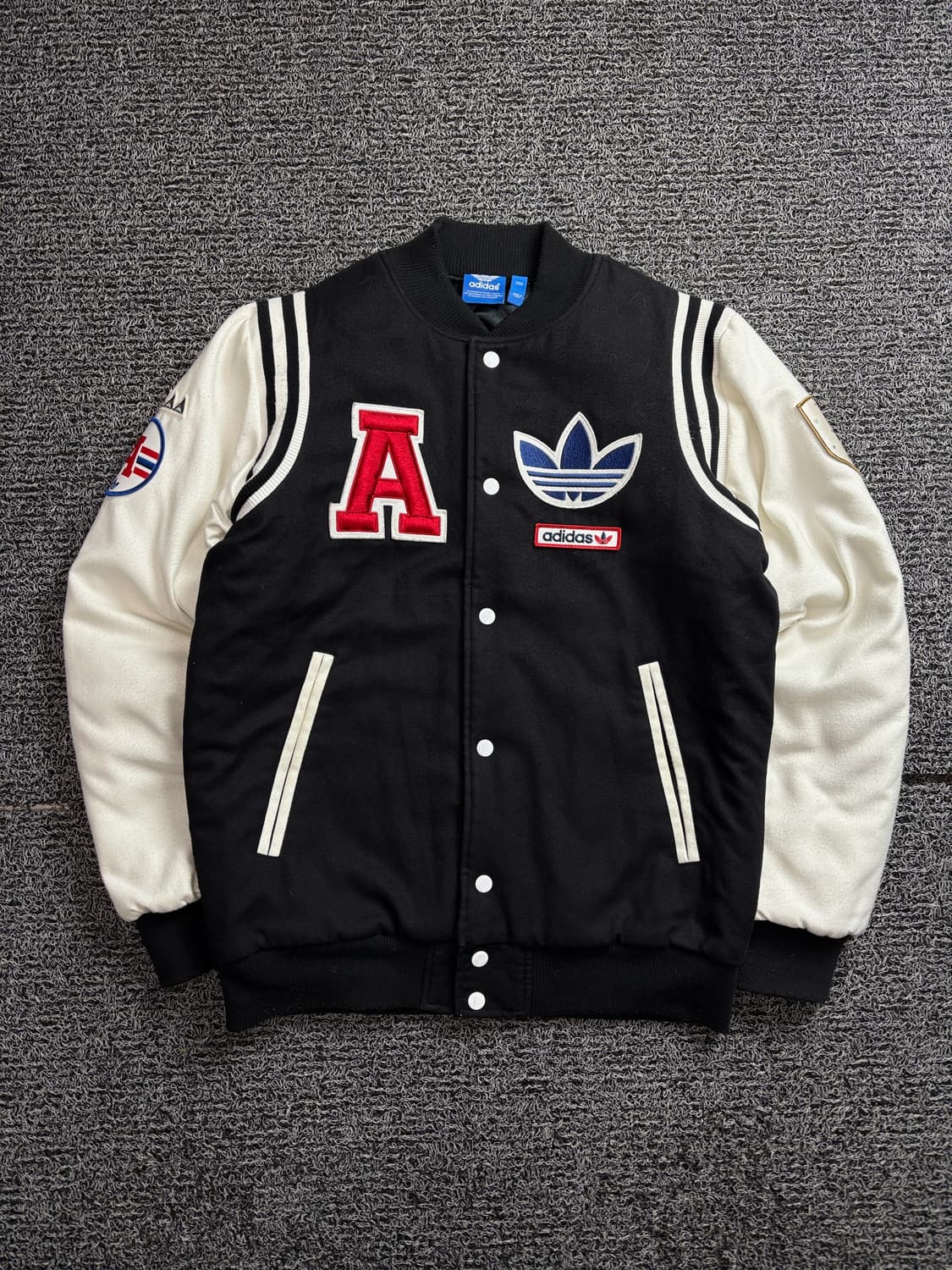 아디다스 트레포일 패치 빅로고 바시티 자켓 2290 상품이미지2