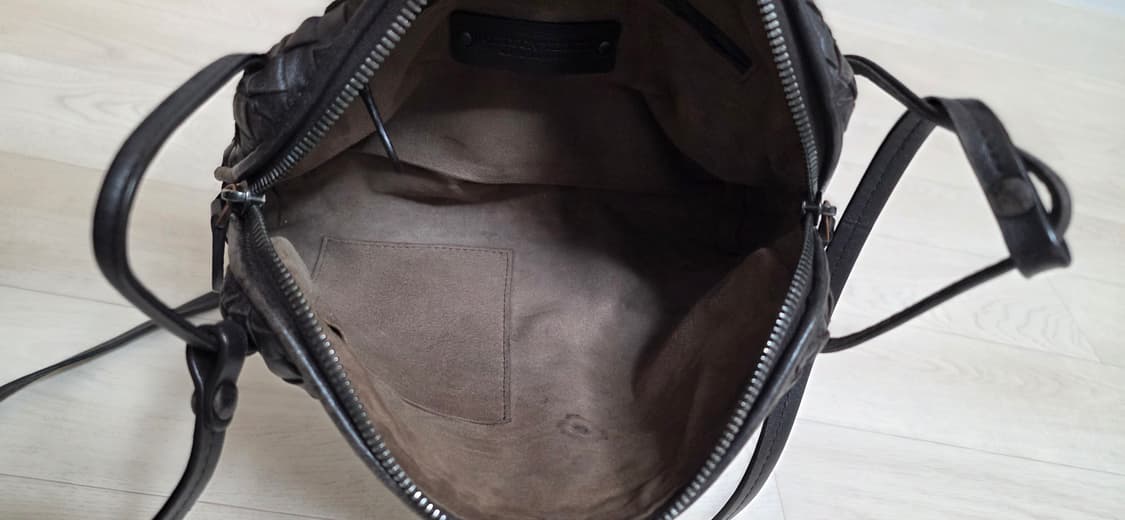 보테가베네타 크로스백 상품이미지10