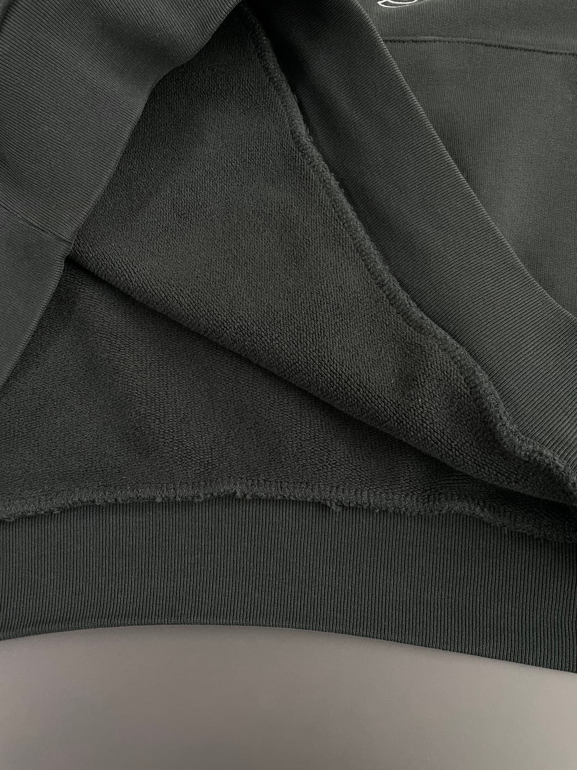 [2] 발렌시아가 X 아디다스 콜라보 후드 라지핏 상품이미지6