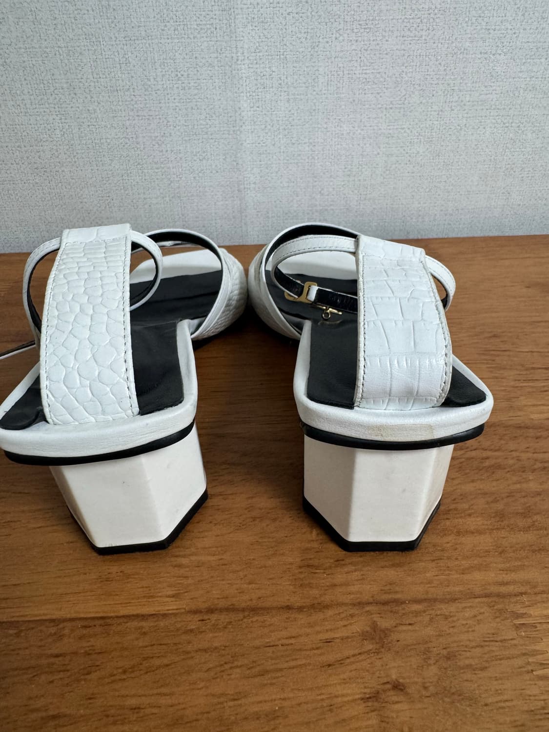 살롱드쥬 화이트 크로커 스트랩 샌들 235 SALONDEJU 상품이미지7