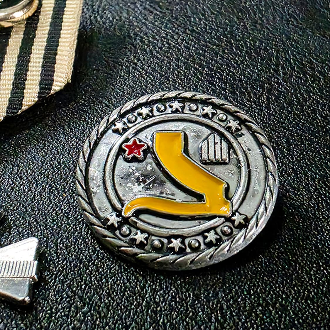 Herald 브로치 남자 여자 엔틱 빈티지 명품 훈장 메달 제복 상품이미지4