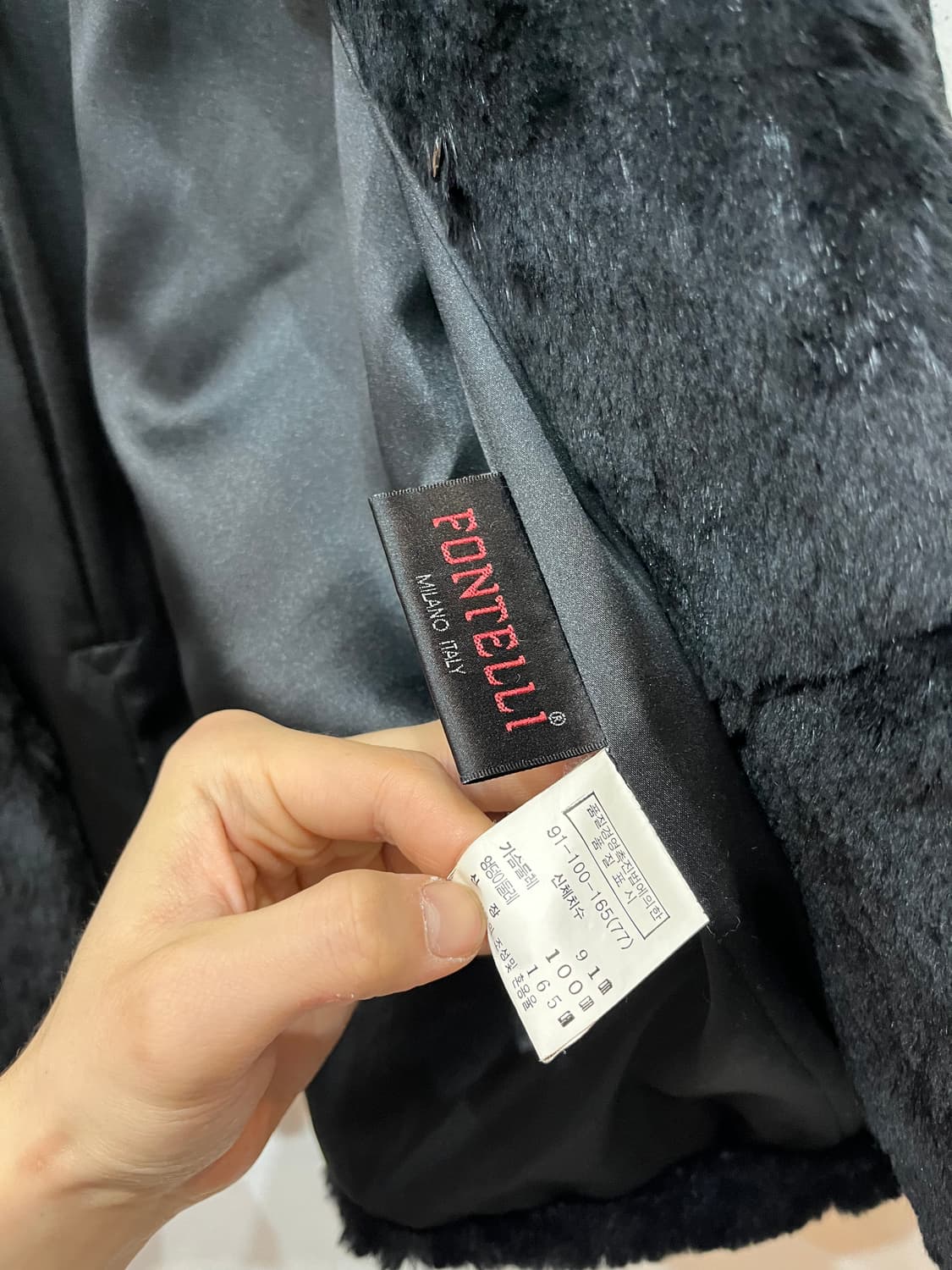FONTELLI 블랙 래빗퍼 자켓 상품이미지6