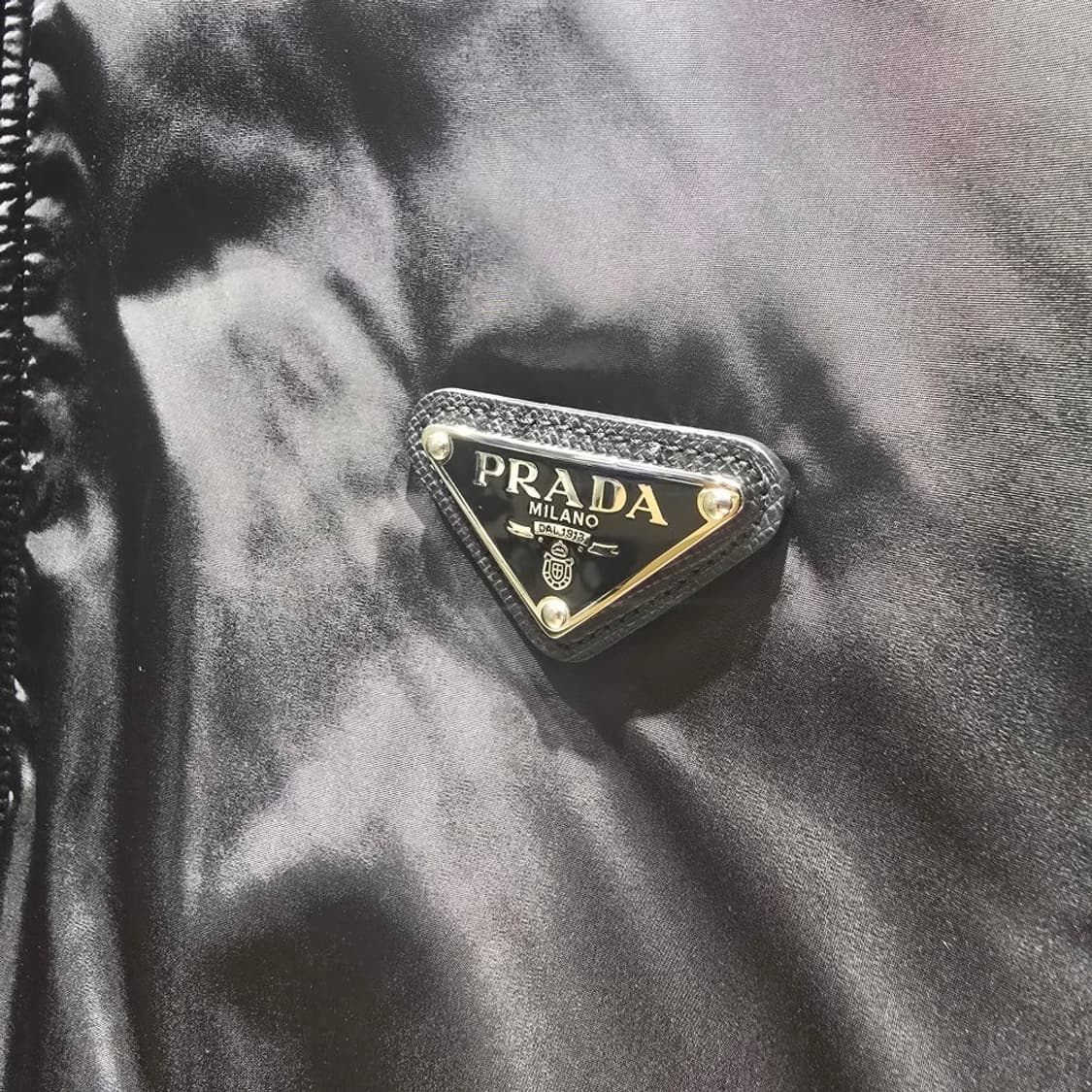 [중고/정품] 프라다 리나일론 코튼 집업 L 상품이미지3