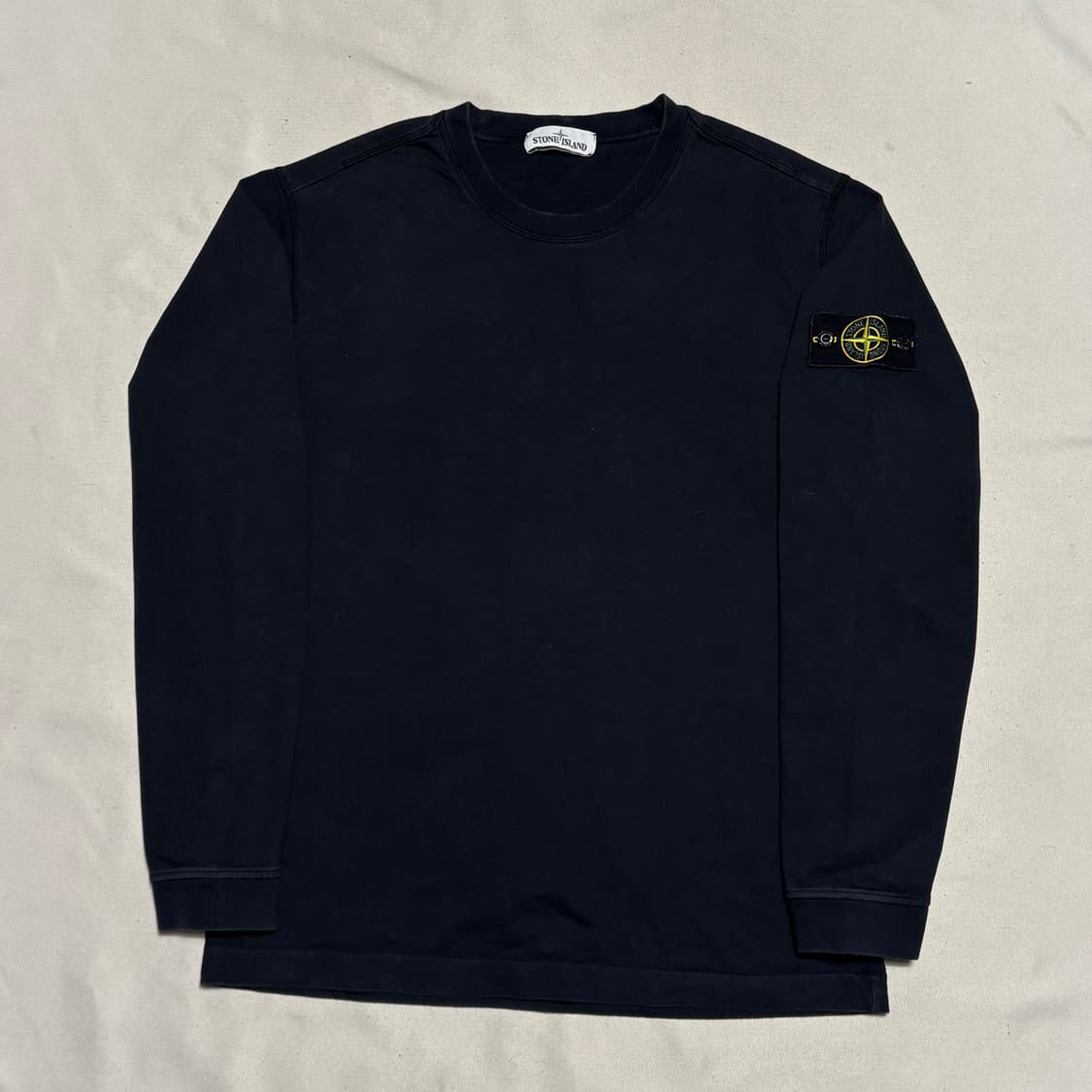 L 스톤아일랜드 네이비 롱슬리브 상품이미지2