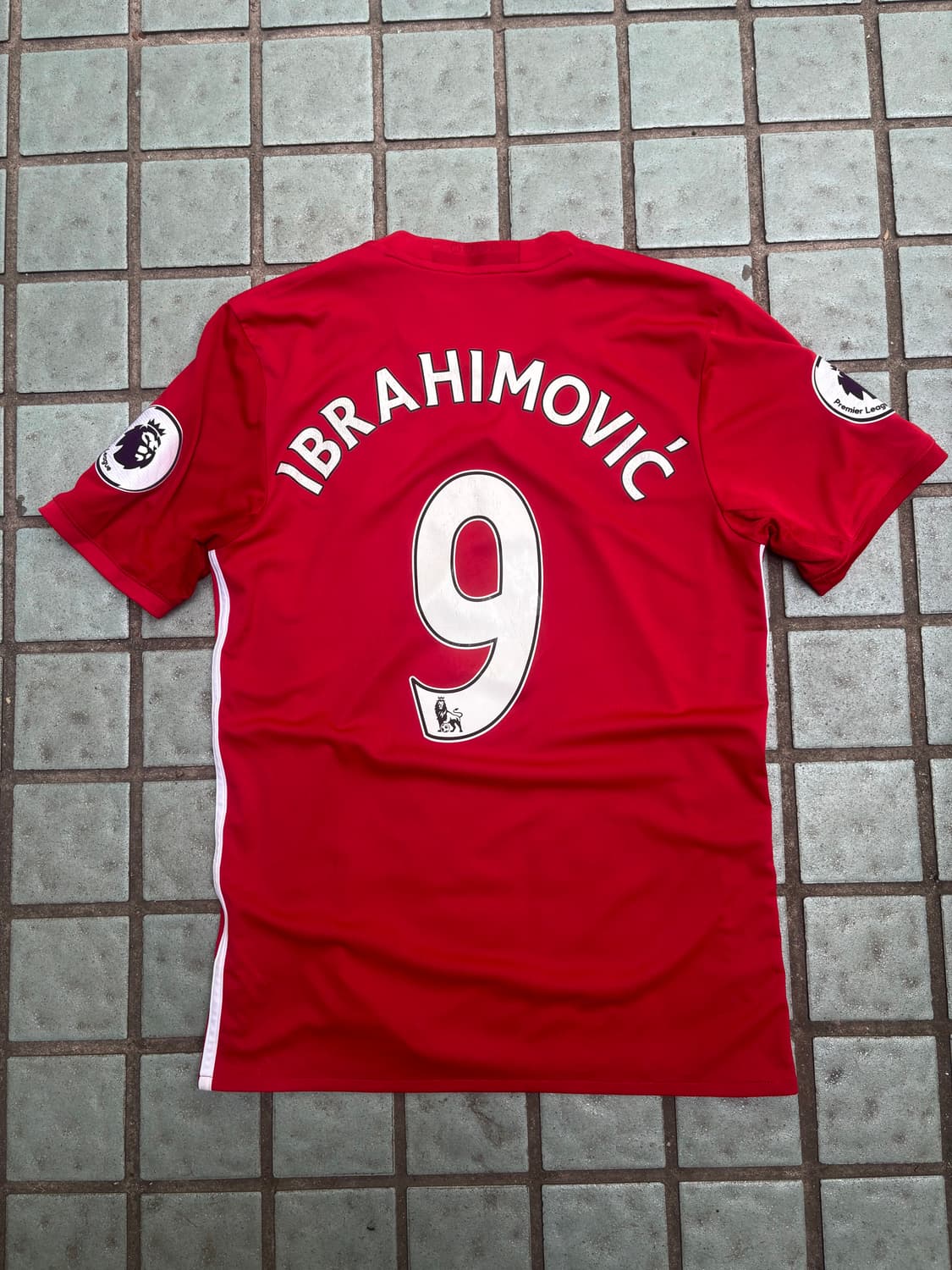 16-17 맨유 즐라탄 이브라히모비치 유니폼 상품이미지1