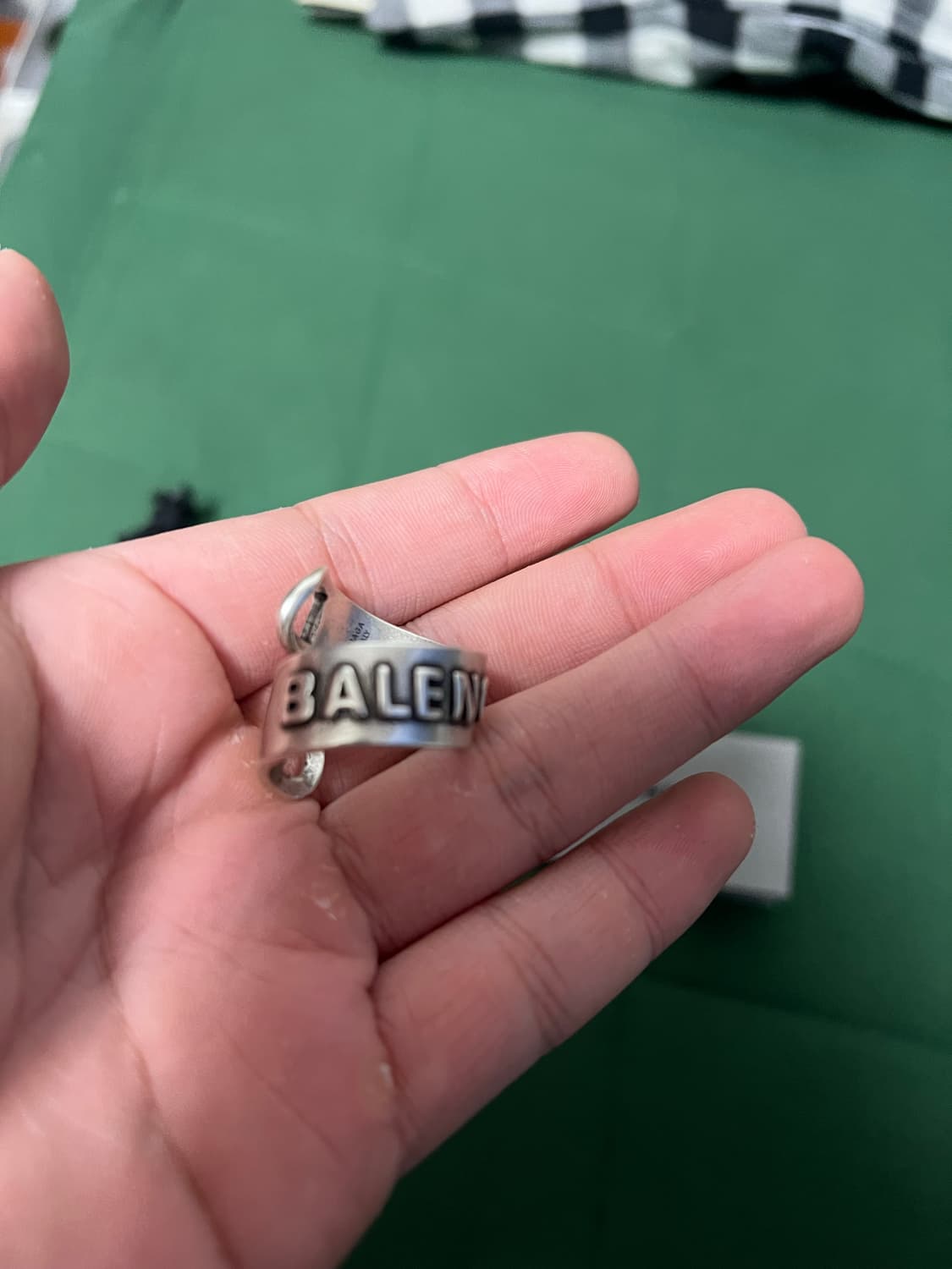 발렌시아가 반지 상품이미지2